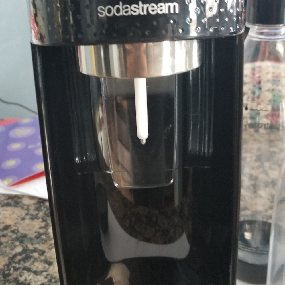 Soda Stream Machine - Picture 2 of 3